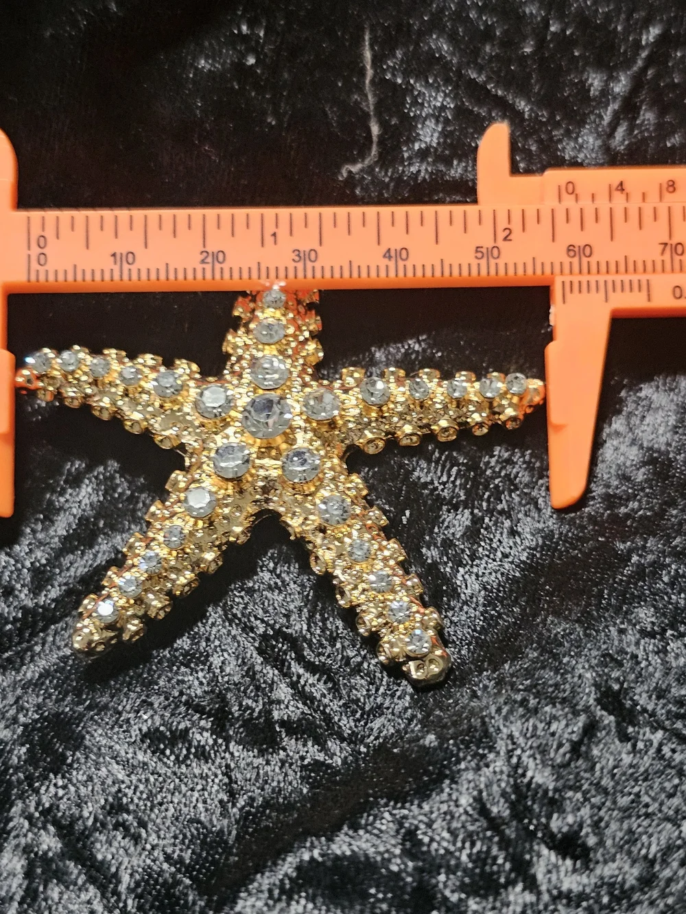 N/A gold tone